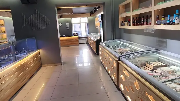 Automation of a fish store